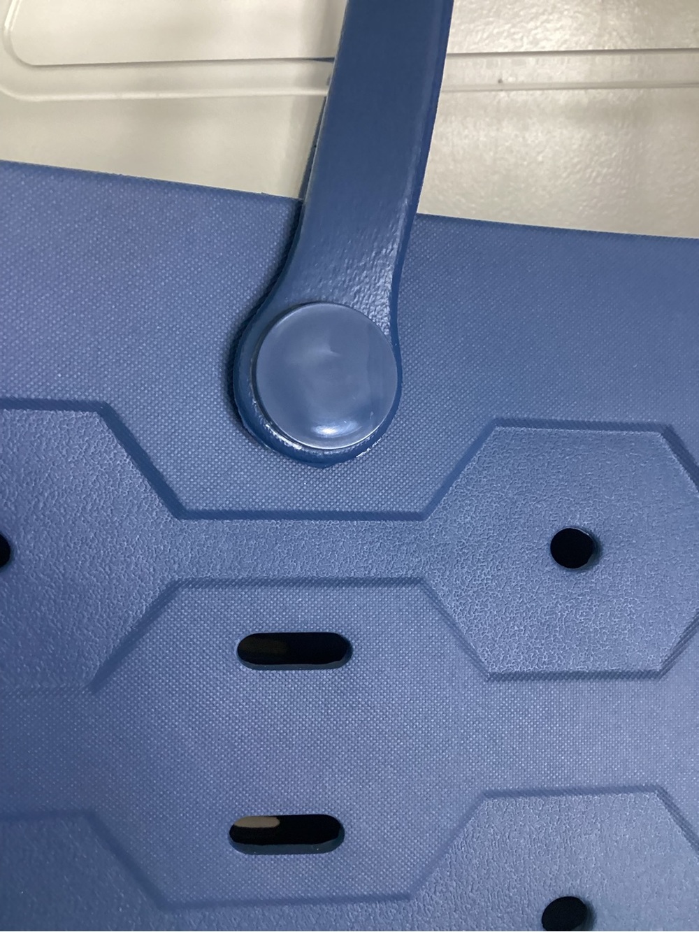 Mainstays Blue Silicone Large Multi-Purpose EVA Flex Tote - Picture 7 of 11